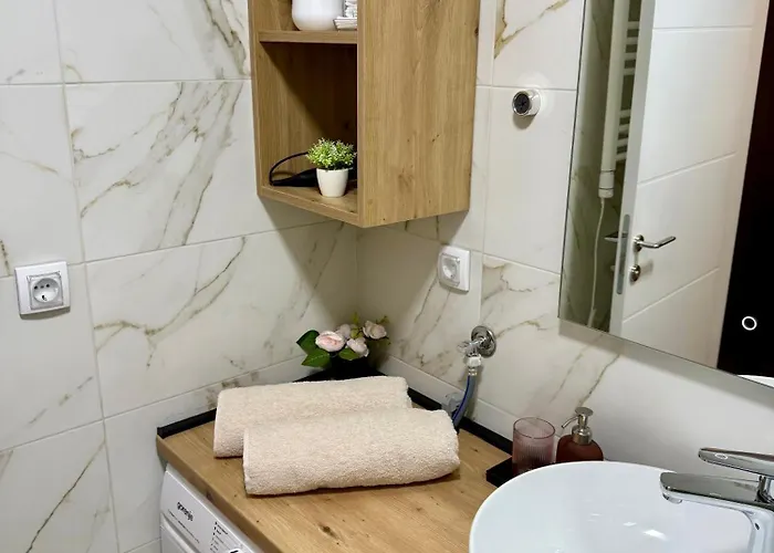 Lejlighed Tajna Ozrena - *